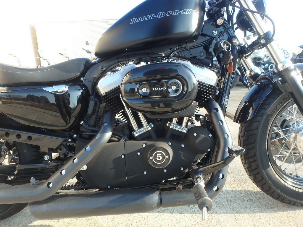     Harley Davidson XL1200X 2011  16